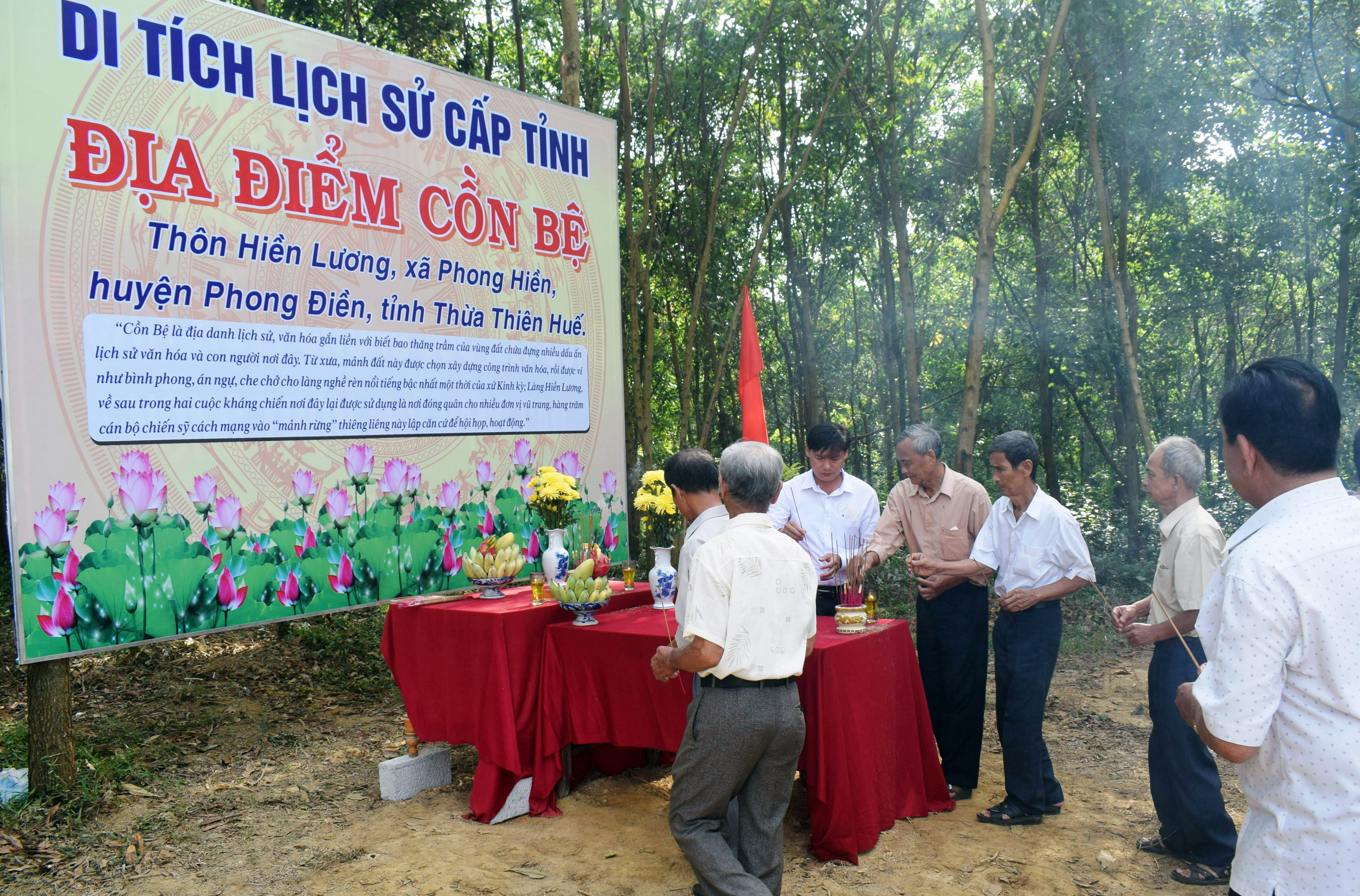 Đón nhận Bằng xếp hạng Di tích lịch sử cấp tỉnh địa điểm Cồn Bệ