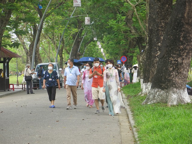 Thu hút du khách đến với khu di sản