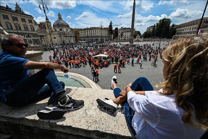 Tiết kiệm năng lượng, Italy đặt giới hạn nhiệt độ hệ thống điều hoà