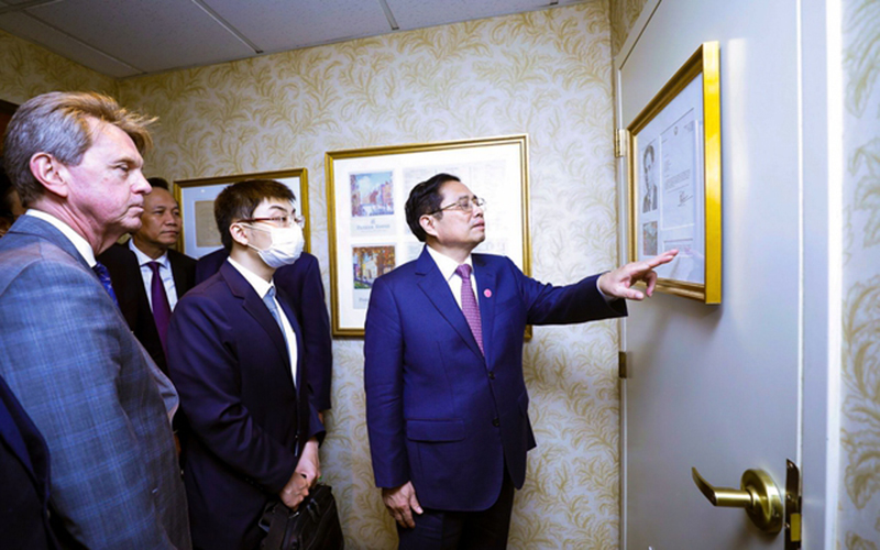 Thủ tướng Phạm Minh Chính thăm nơi Chủ tịch Hồ Chí Minh từng làm việc tại Hoa Kỳ