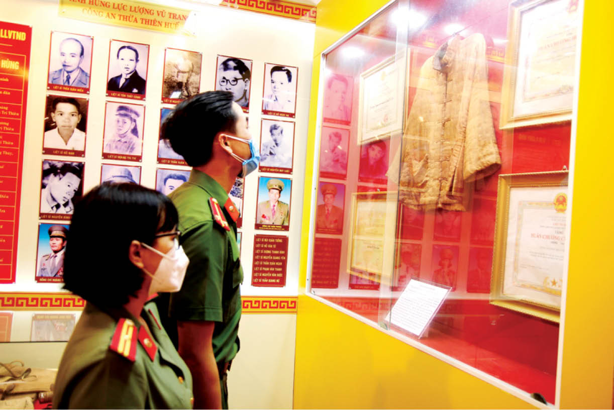 Chiếc áo bông Bác tặng