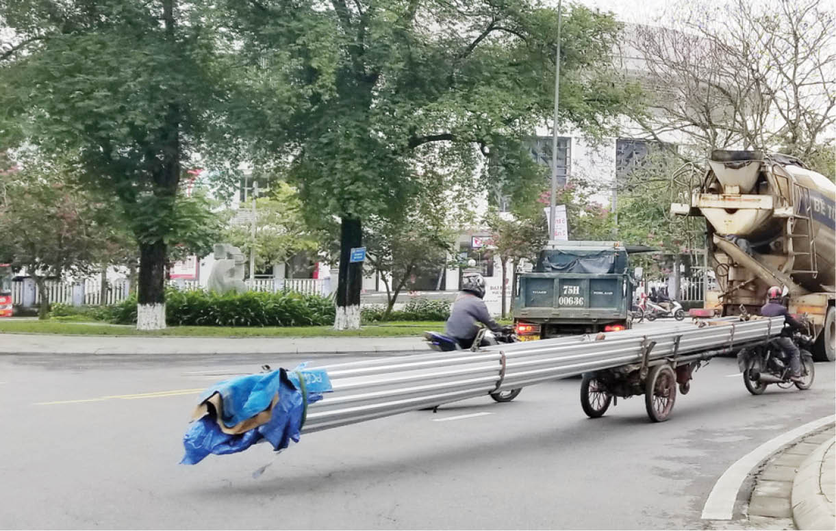 Lo khi xe chở hàng cồng kềnh