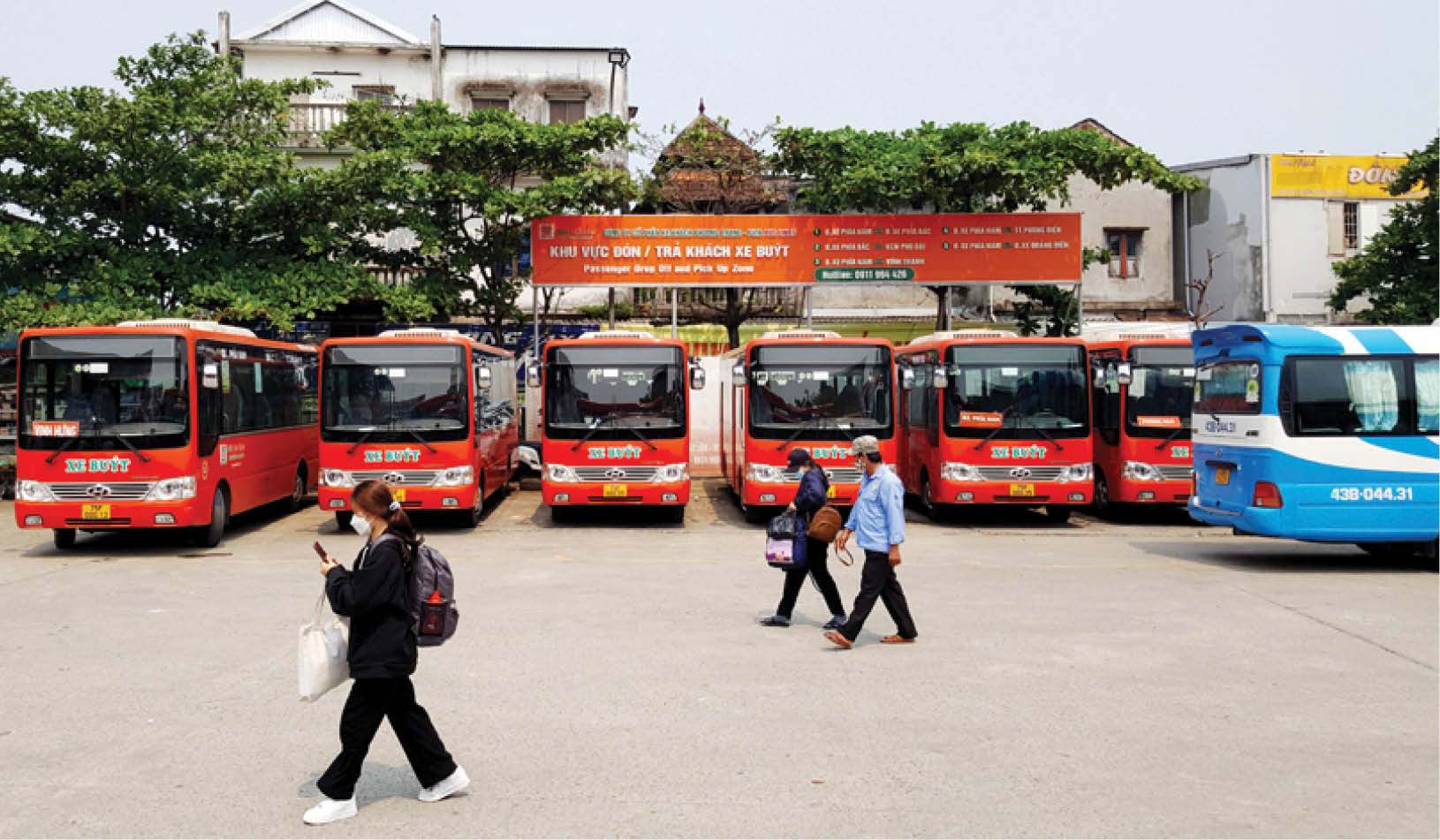 Vận tải khách bằng xe buýt Phục hồi trong khó khăn