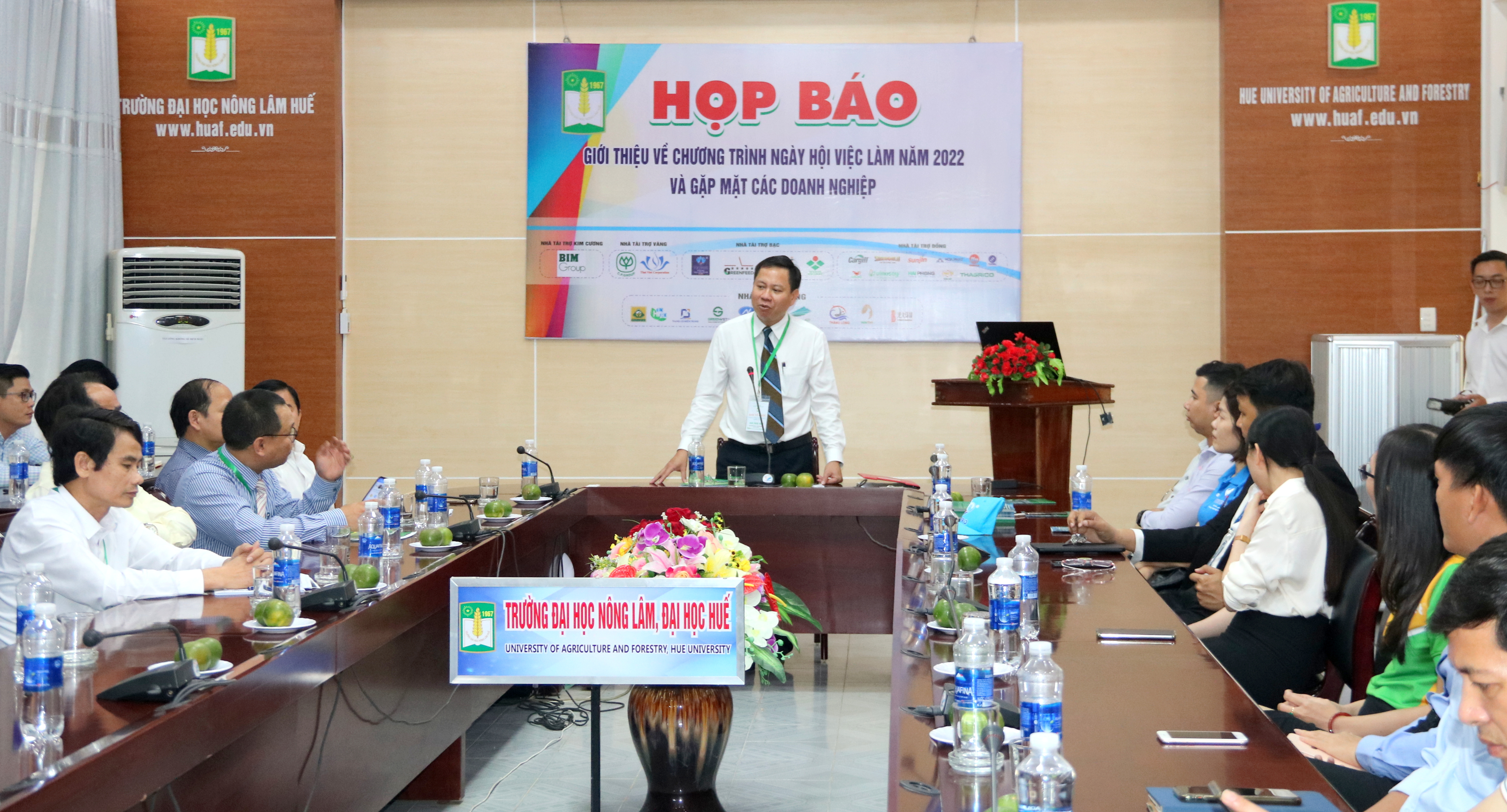 Ngày hội việc làm lớn nhất từ trước đến nay của Trường ĐH Nông Lâm