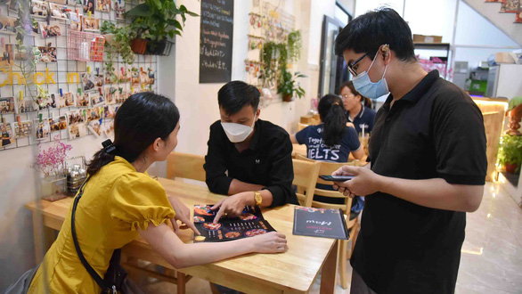 Sắp có lương tối thiểu theo giờ, theo tháng, dự kiến bao nhiêu