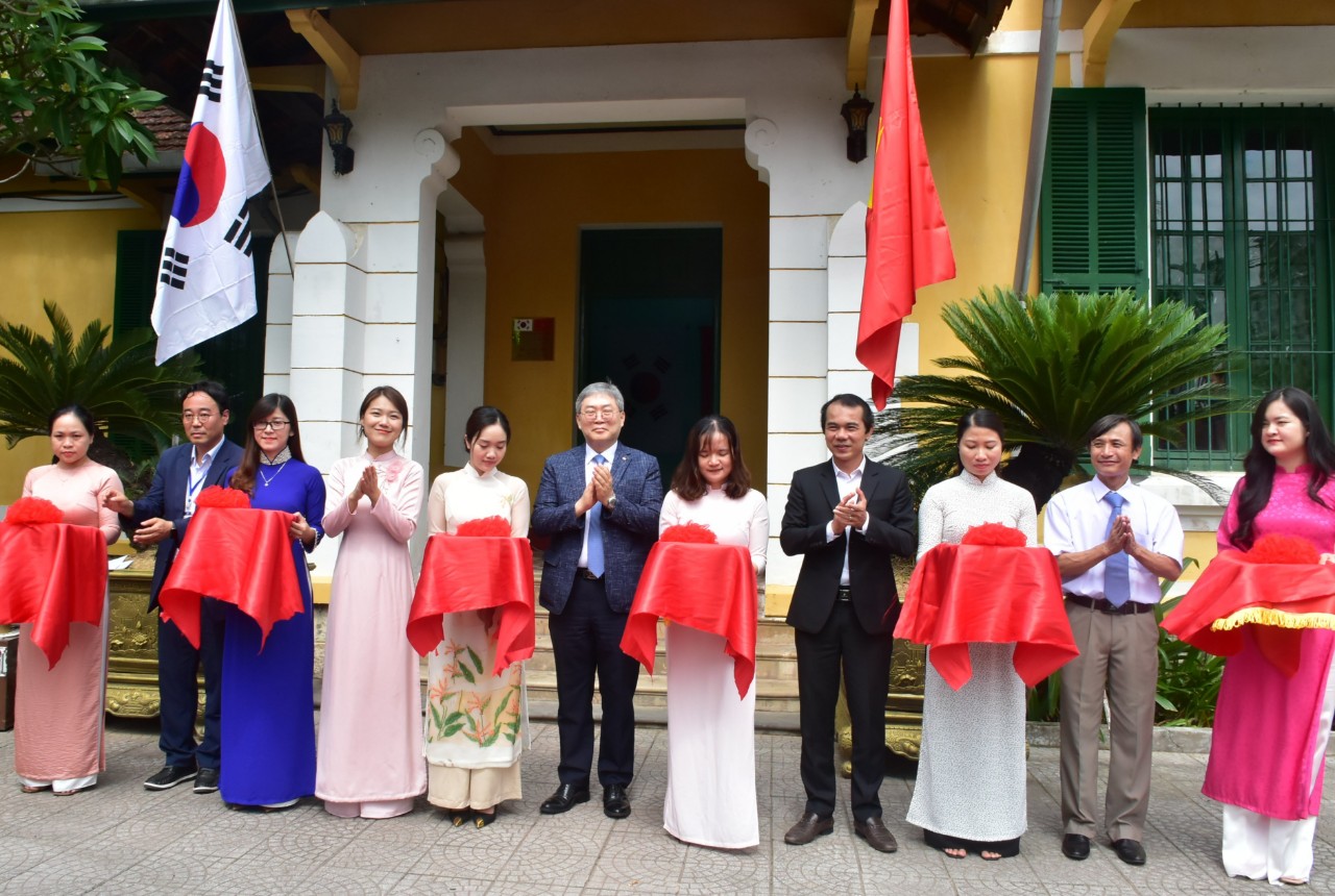 Khai trương Văn phòng dự án KOICA tại Huế