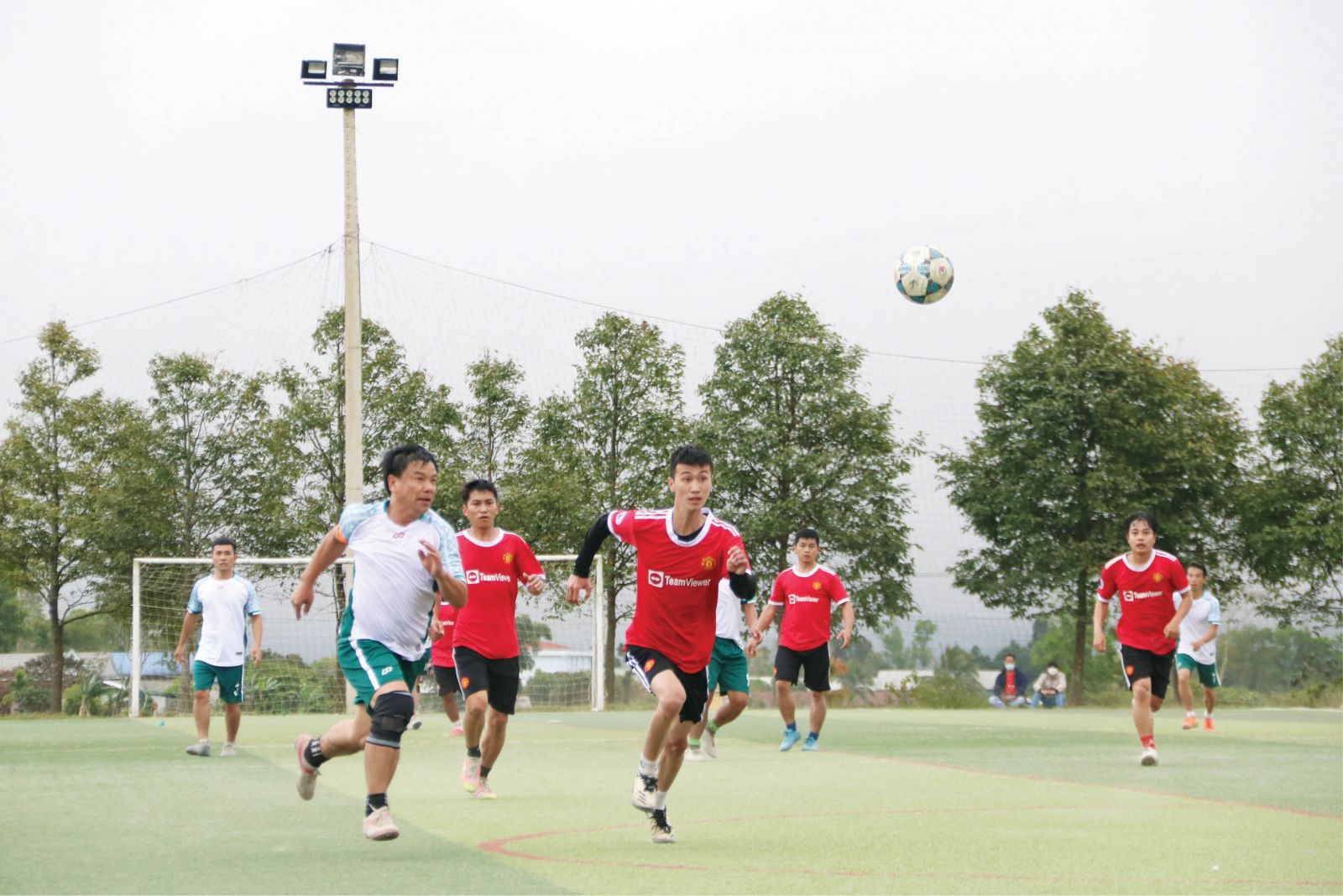 Kinh tế hỗ trợ cho thể thao