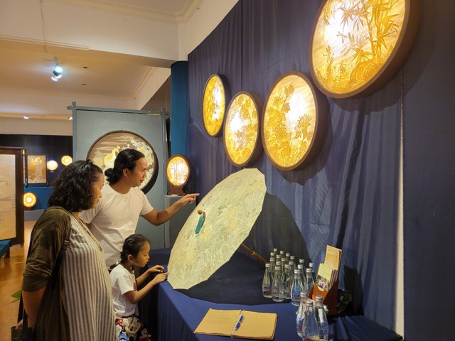 Triển lãm 60 tác phẩm trúc chỉ