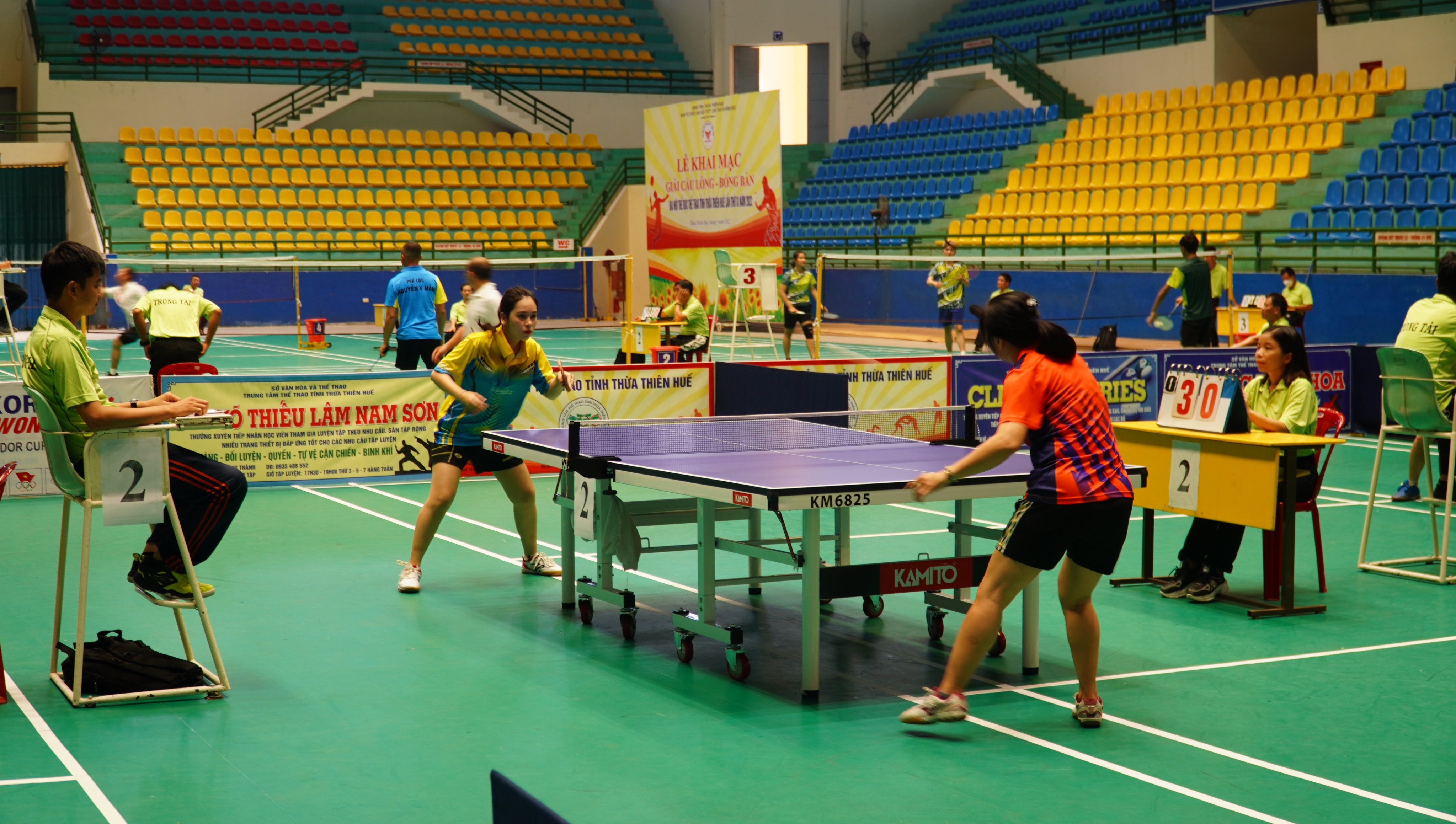 120 vận động viên tham gia Giải cầu lông, bóng bàn Đại hội Thể dục thể thao tỉnh