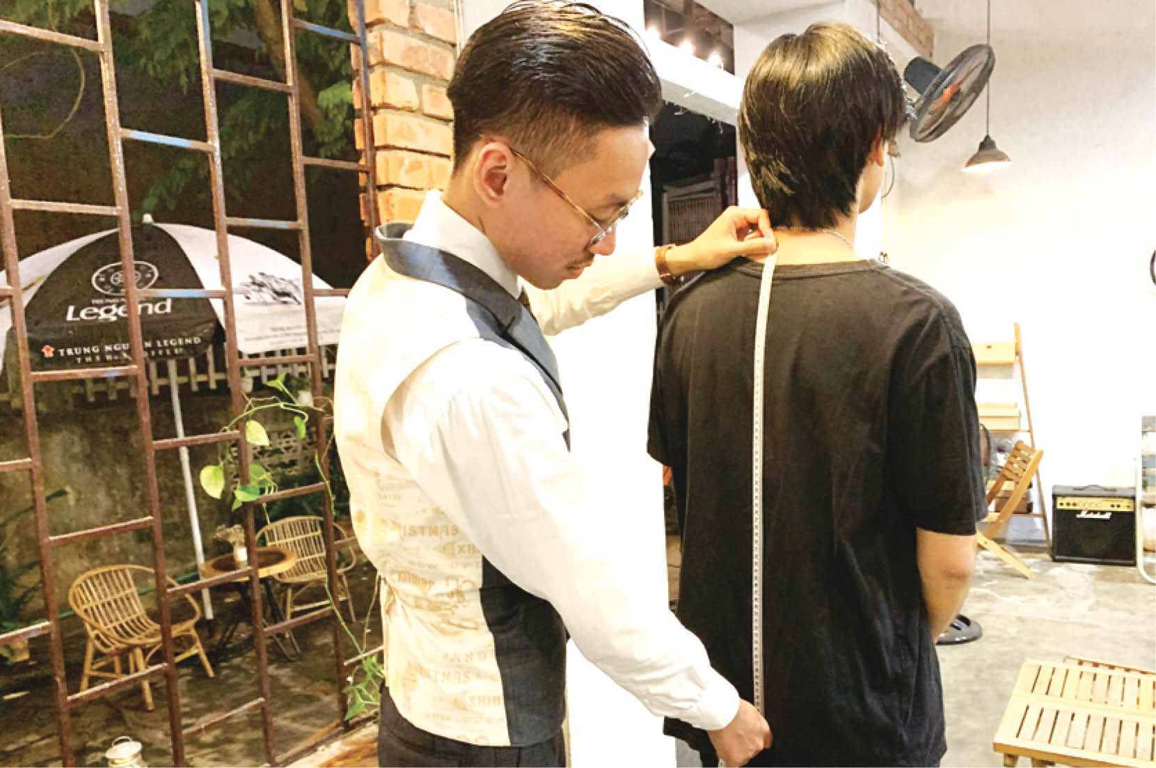 Âu phục cổ điển thu hút người trẻ