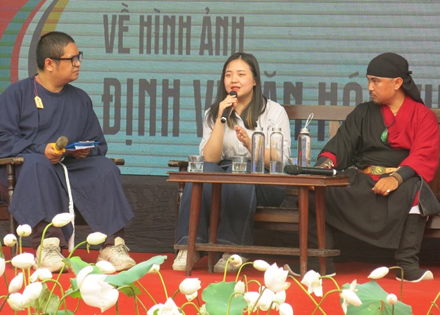 Telling cultural stories via products