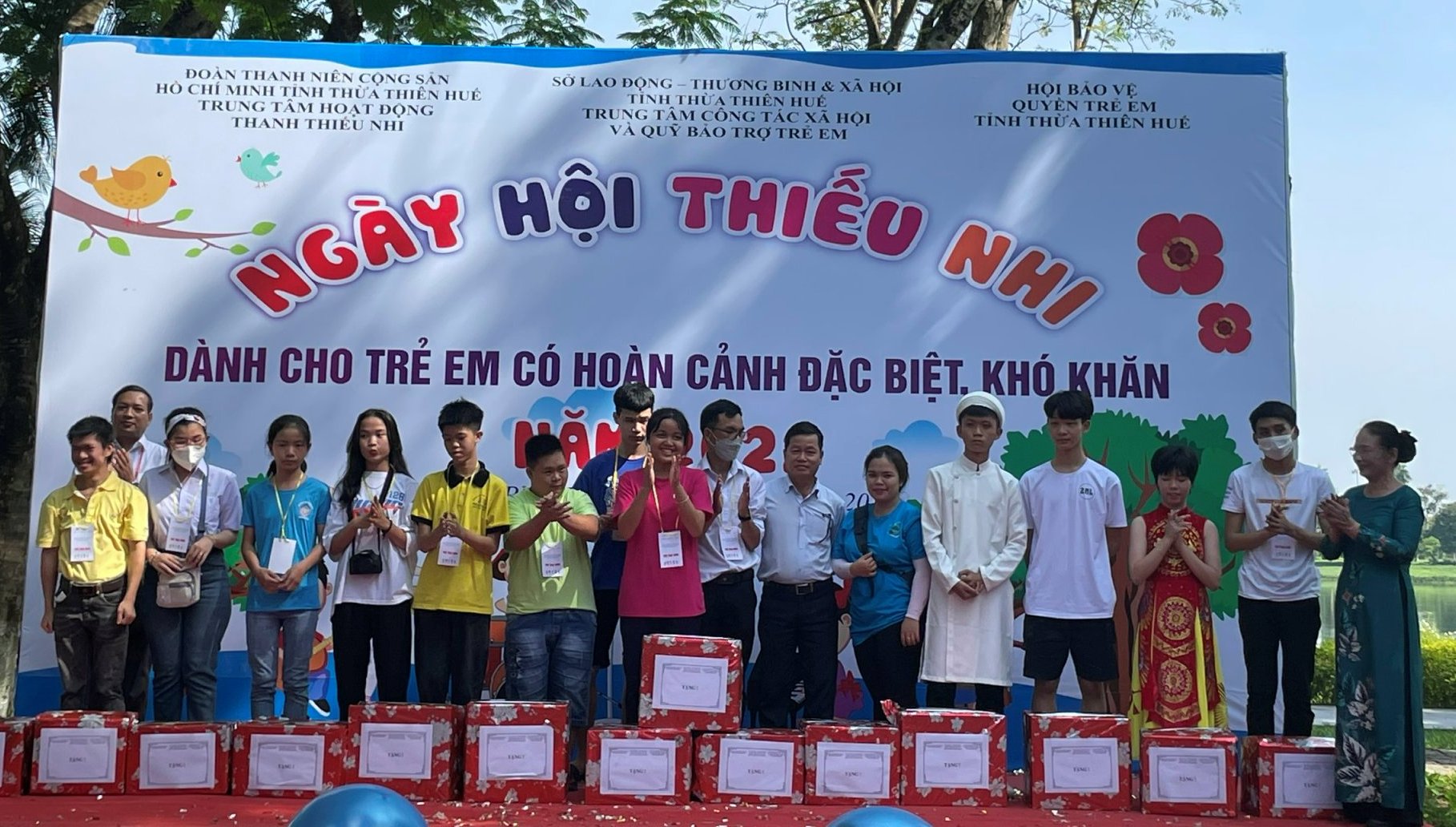 Gần 500 trẻ tham gia Ngày hội thiếu nhi