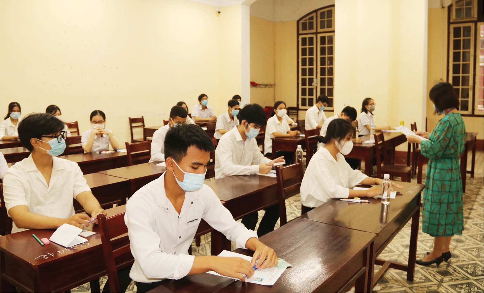 Thi tốt nghiệp THPT 2022 Tổ hợp khoa học xã hội chiếm ưu thế