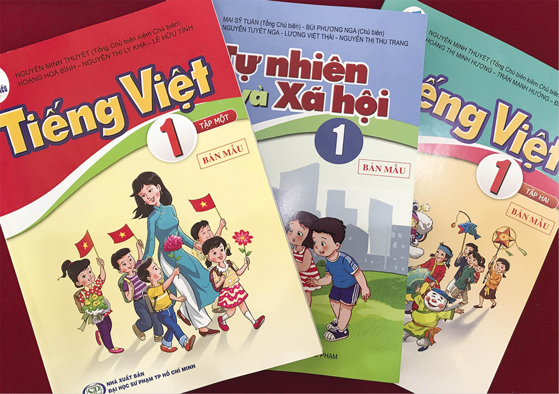 Sách số - đó mới là chuyện đáng bàn của sách giáo khoa