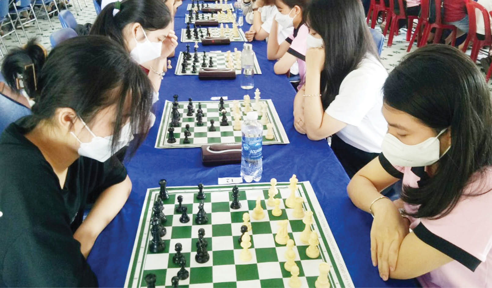 Cờ vua, nỗi đau  niềm hy vọng