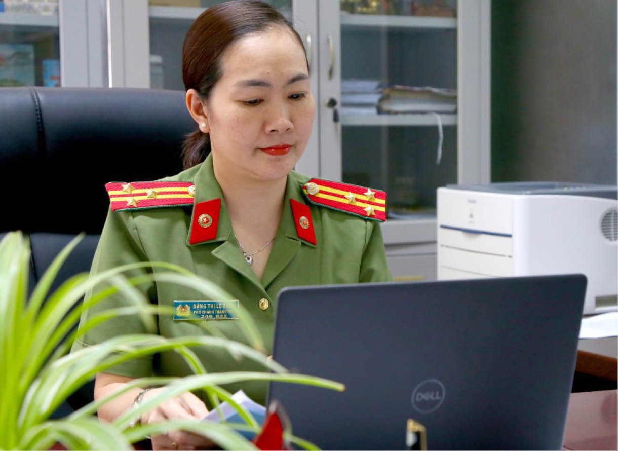 Nữ cán bộ thanh tra gương mẫu