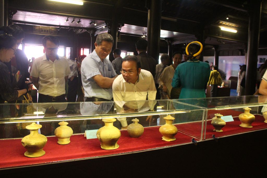 300 hiện vật kể chuyện sông Hương và sông Ô Lâu