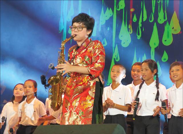 Khởi động cuộc thi “Ngôi sao nhạc Trịnh”