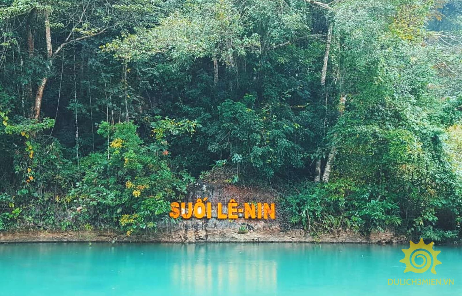 Mách bạn 5 điểm đến du lịch trong nước đẹp như mơ nhưng ít ai biết đến