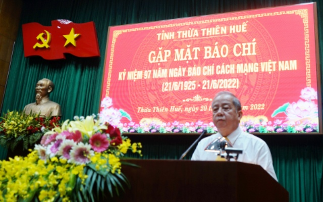 Báo chí đóng góp quan trọng trong sự phát triển đi lên của tỉnh