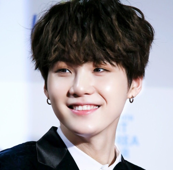 Suga BTS và hành trình trở thành ngôi sao sáng trên bản đồ Kpop