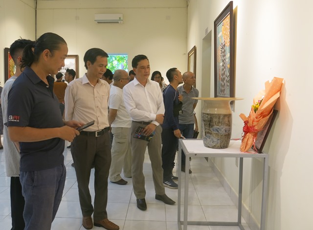 Giới thiệu tác phẩm mỹ thuật mới của nghệ sĩ Huế