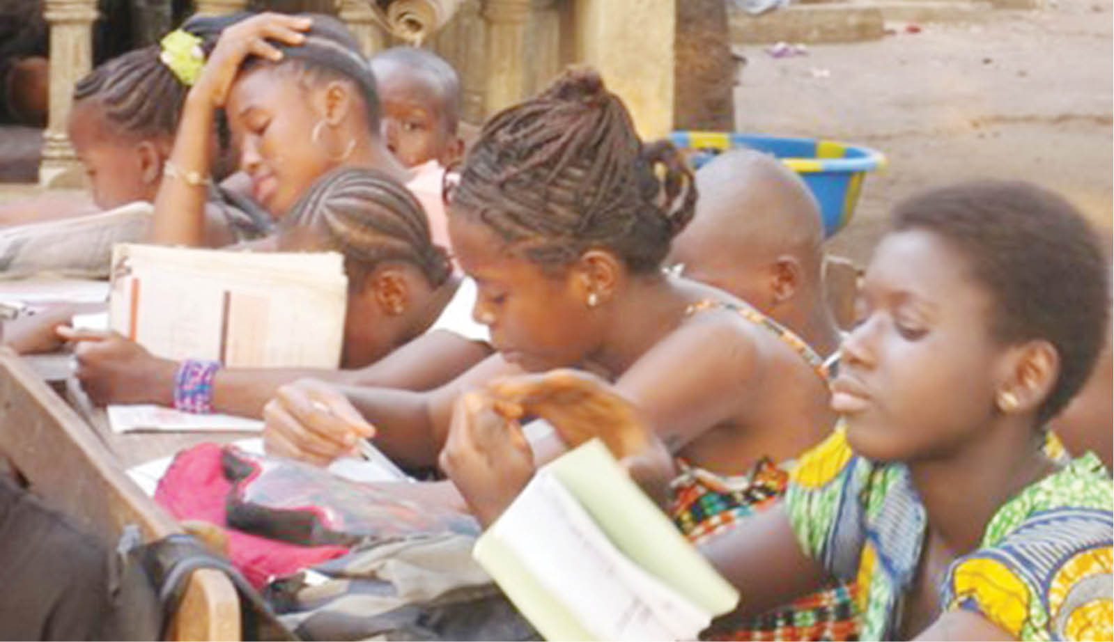 222 triệu trẻ em trên toàn thế giới đang cần được hỗ trợ giáo dục