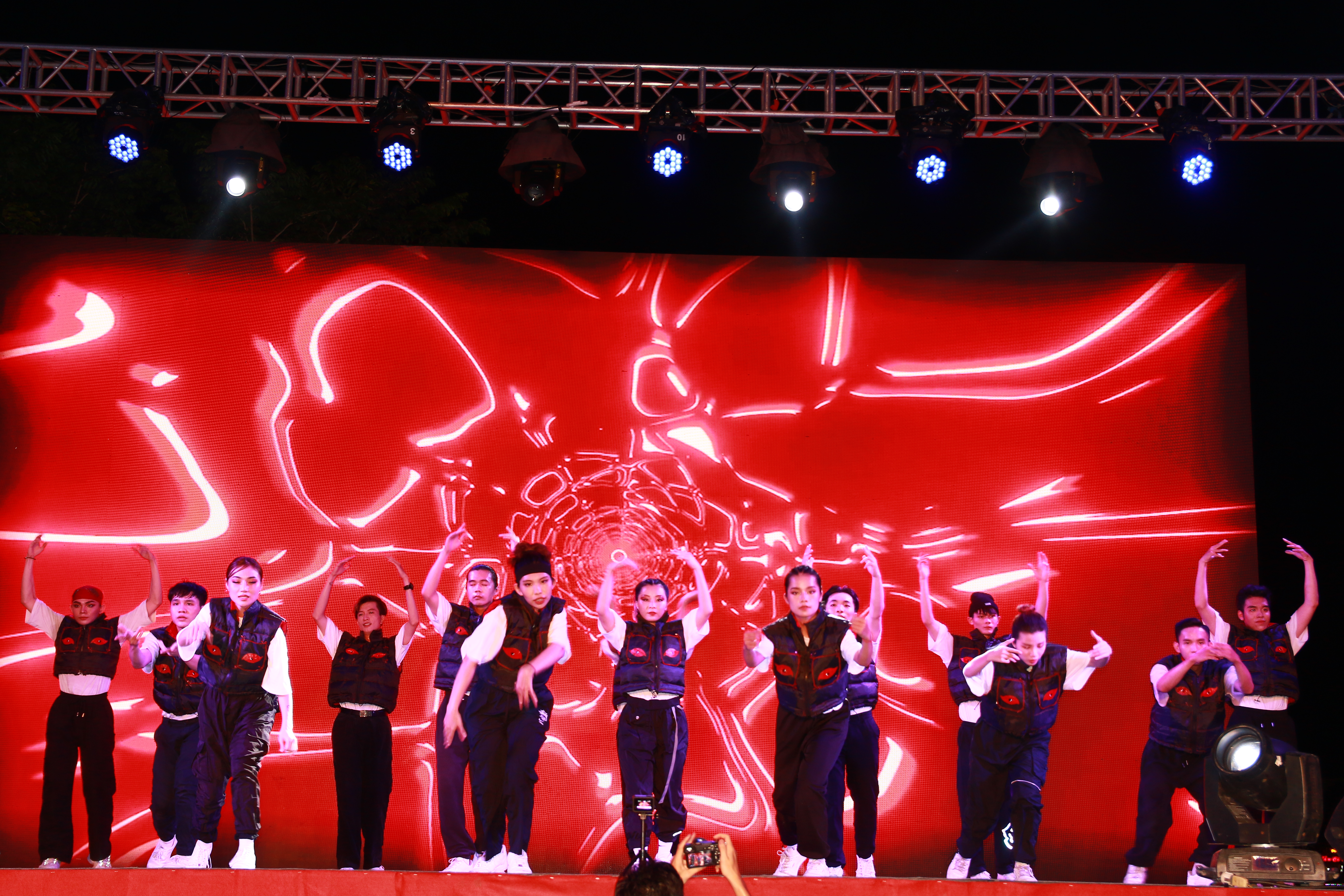 Lyricist – nét đẹp nghệ thuật kết hợp giữa truyền thống và hiện đại