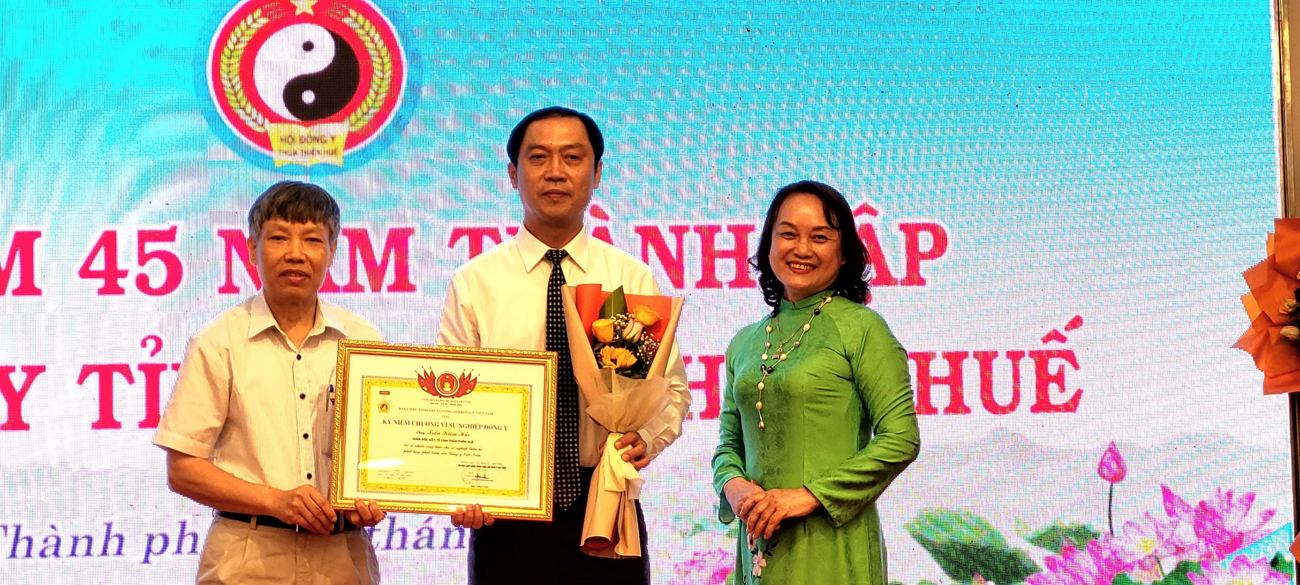 Kỷ niệm 45 năm thành lập Hội Đông y tỉnh