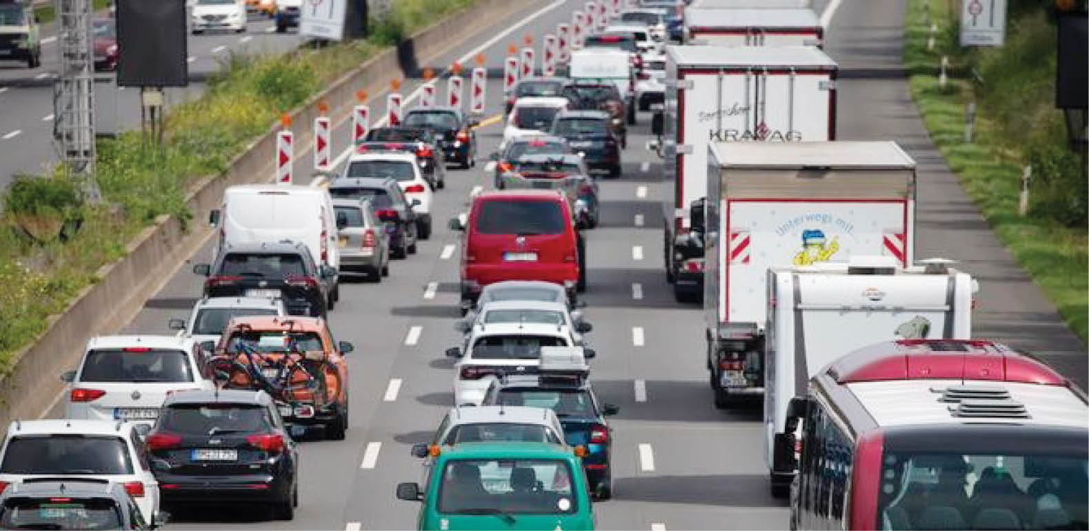 EU thông qua kế hoạch cấm bán xe dùng động cơ đốt trong vào năm 2035