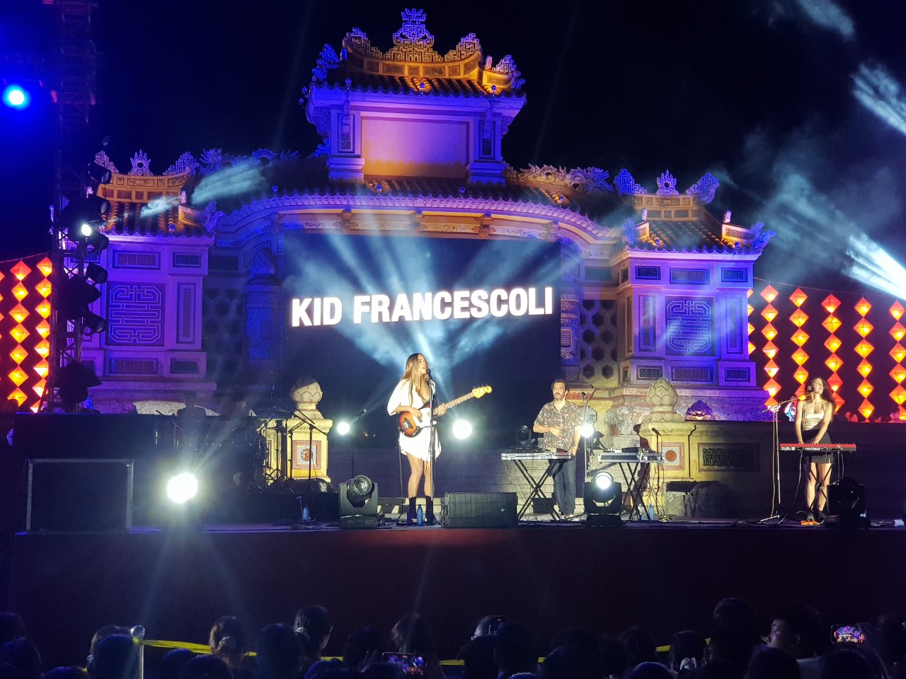 Kid Francescoli stirring up Hue