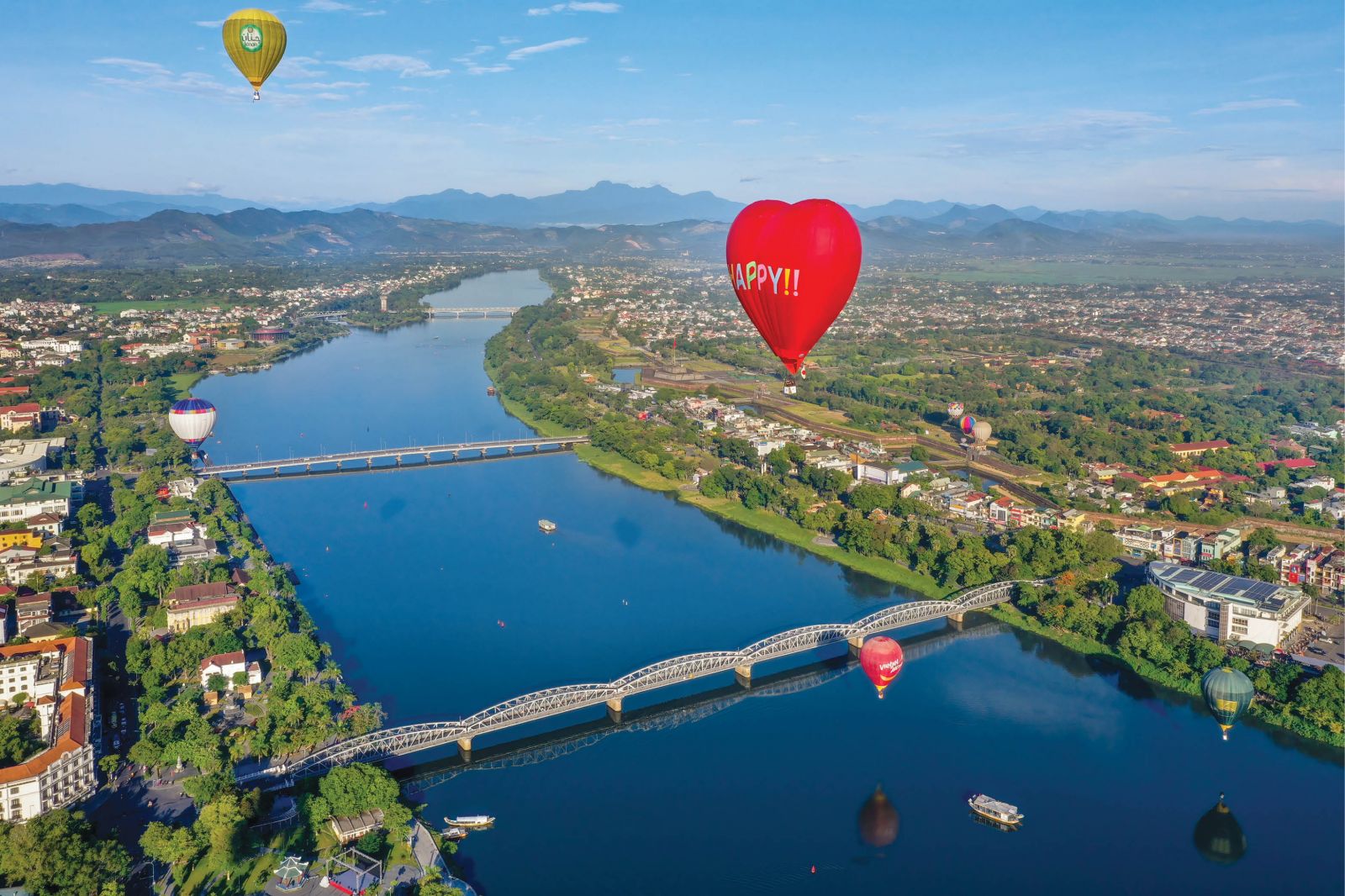 Converging and spreading