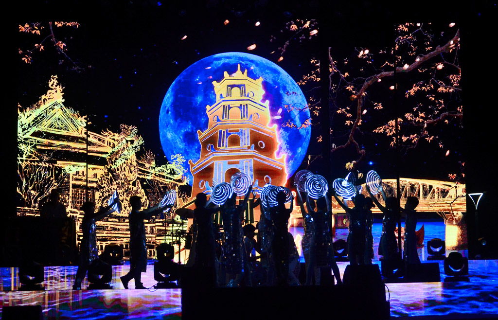 Tổng duyệt chương trình đêm gala giã bạn Festival Huế 2022