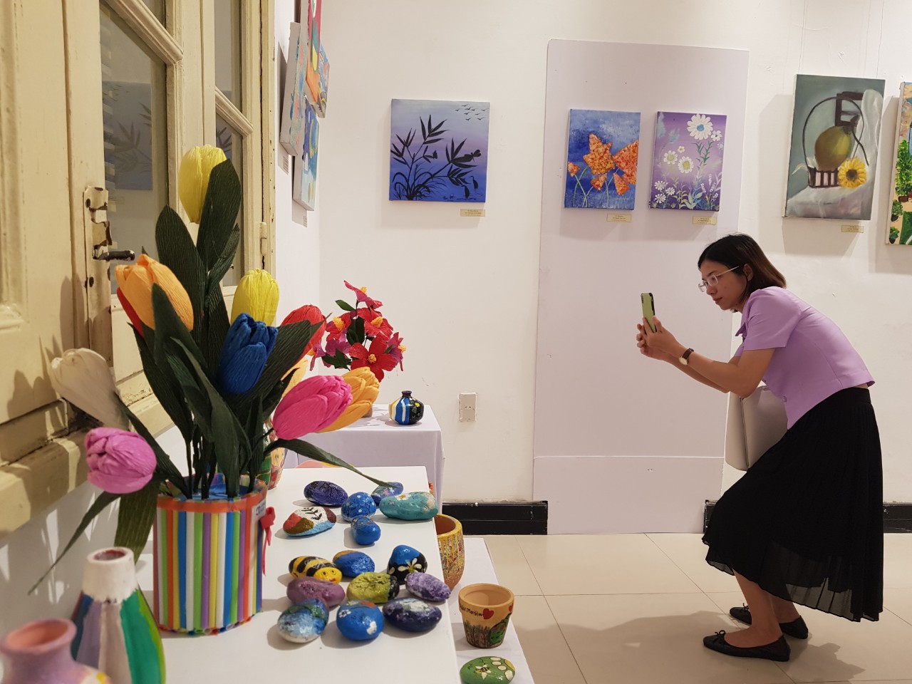 Trưng bày những sản phẩm được làm từ trẻ em yếu thế