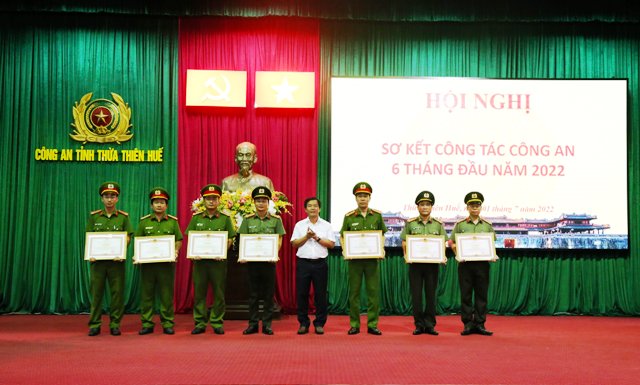 Kịp thời xử lý những vấn đề phát sinh trên lĩnh vực an ninh trật tự