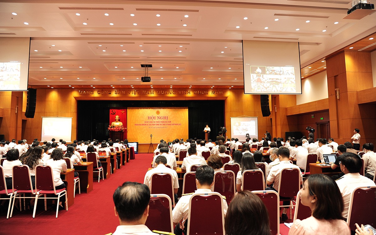 6 tháng đầu năm, thu ngân sách tăng 17,6 so với cùng kỳ