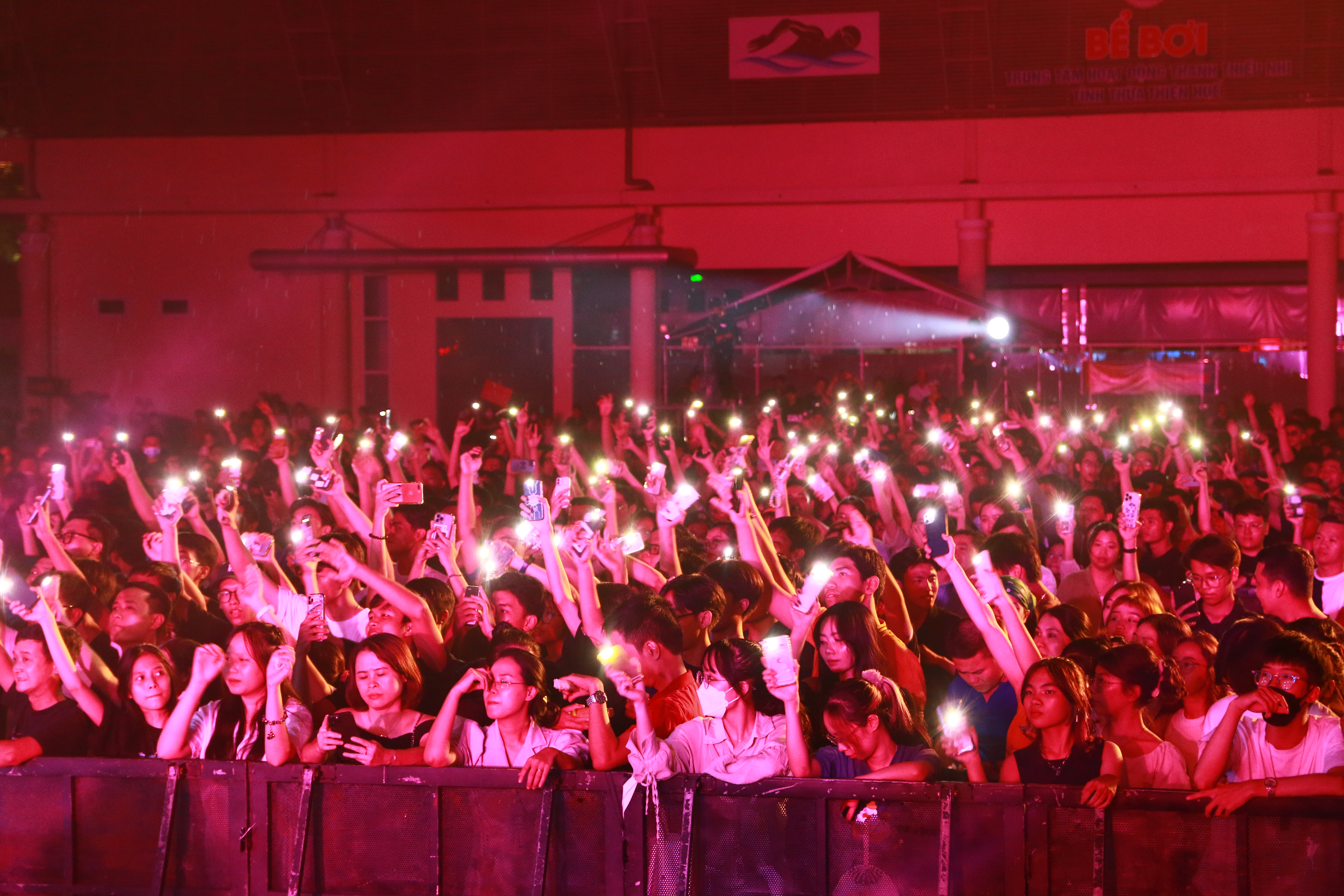 Bùng cháy cùng bữa tiệc Rock show “Comeback Cố đô”