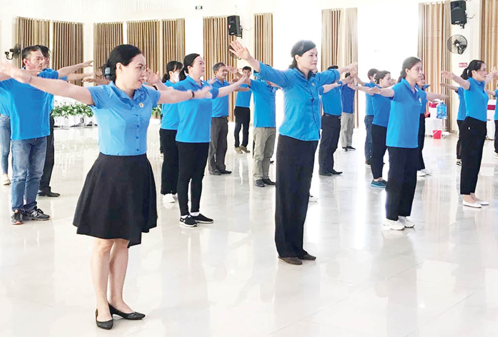 Tạo sân chơi cho người lao động