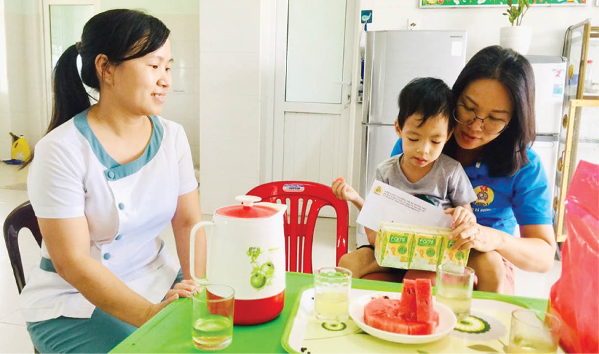 Đồng hành, chăm lo cho người lao động