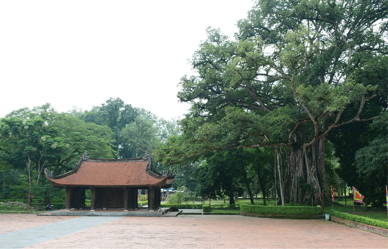 Chiêm bái Lam Kinh  chút “hoang mang” về nhân cách của một bà thái hậu