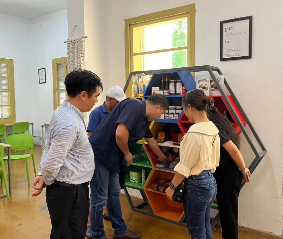 Đào tạo xây dựng bộ nhận dạng thương hiệu và phát triển sản phẩm cho doanh nghiệp