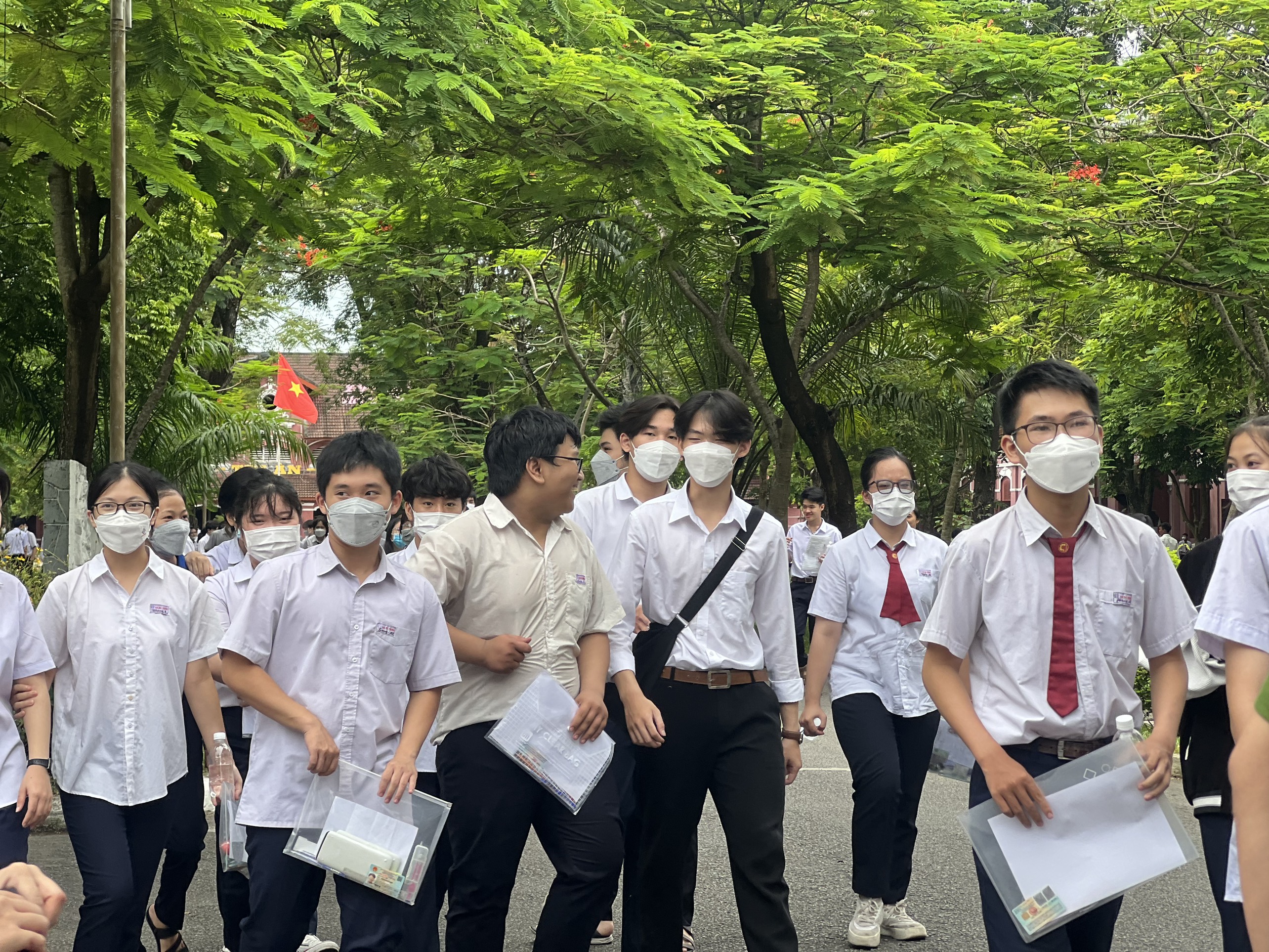 Vài nhận xét về đề thi tổ hợp khoa học xã hội năm 2022