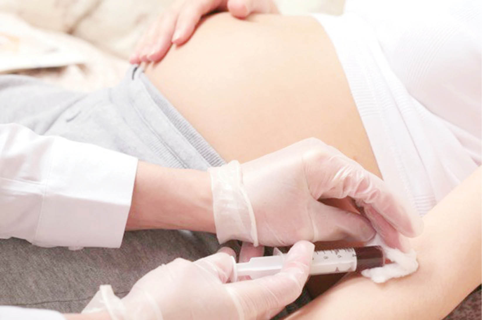 Sàng lọc trước sinh và sơ sinh để sinh con khỏe mạnh