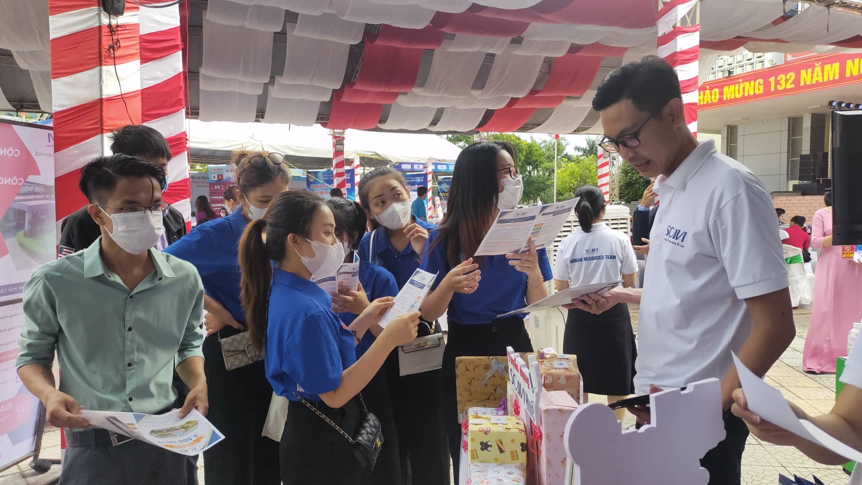 Hơn 10 450 lao động được giải quyết việc làm mới