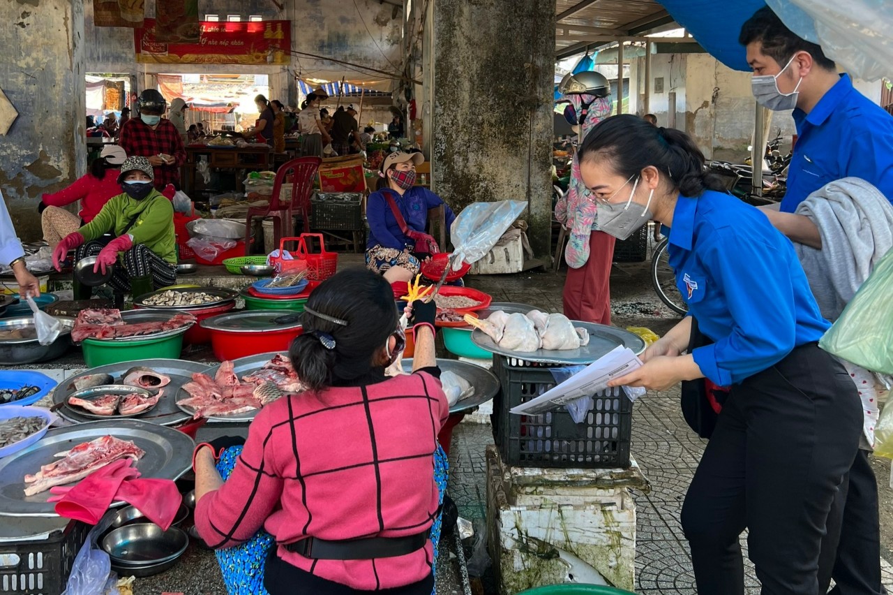 Cần đặc biệt quan tâm đến chính sách bảo hiểm xã hội, bảo hiểm y tế