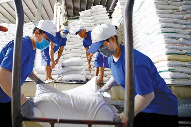 Nông sản đối mặt nhiều rào cản
