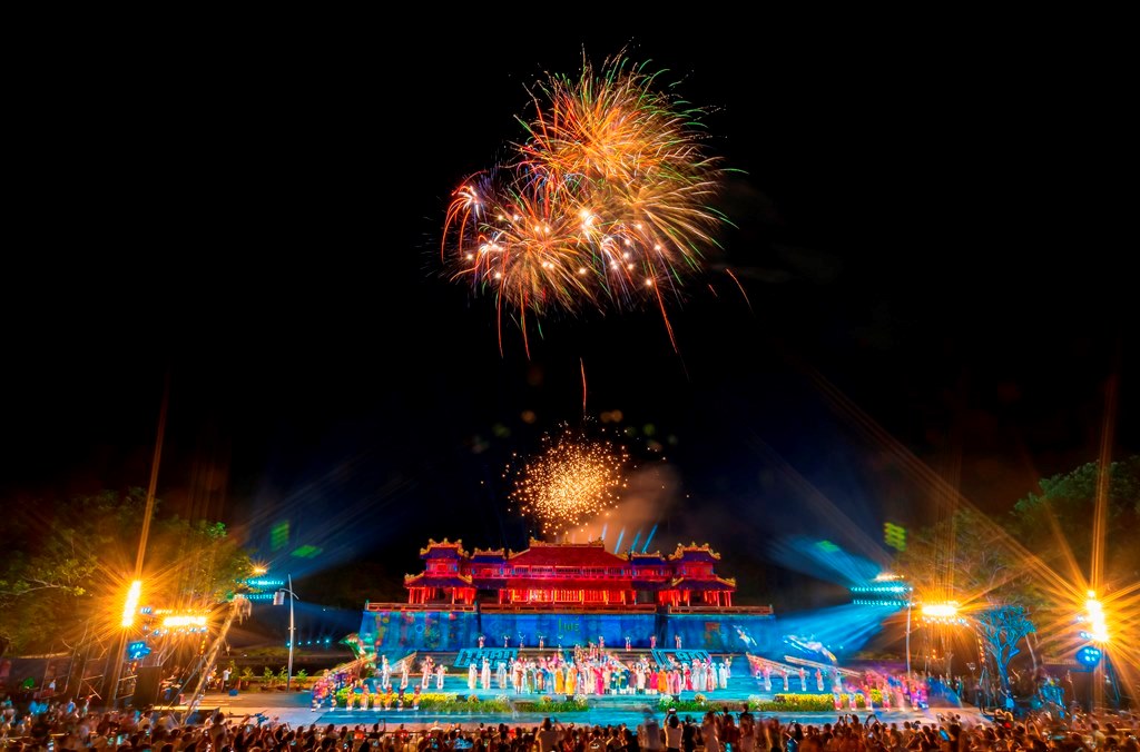 Going to master the methods of organizing festivals