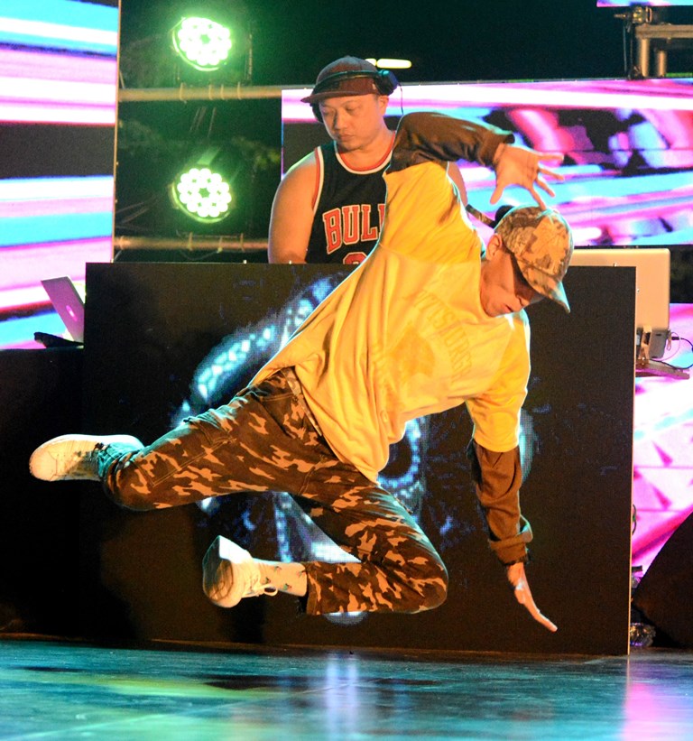 Sôi động ngày hội Hiphop trên đất Cố đô