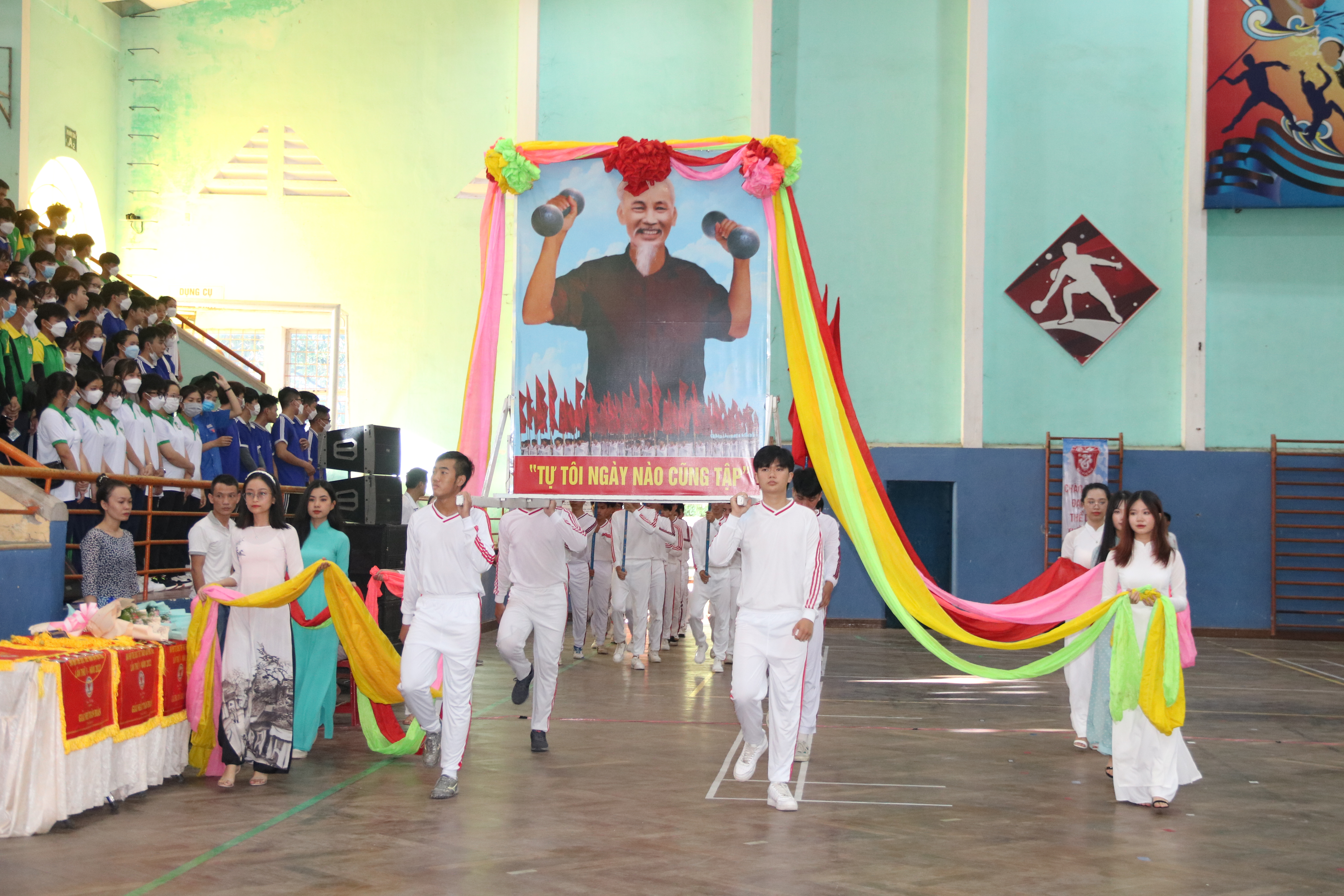 Gần 2 500 vận động viên, sinh viên tham gia Đại hội Thể dục thể thao Đại học Huế