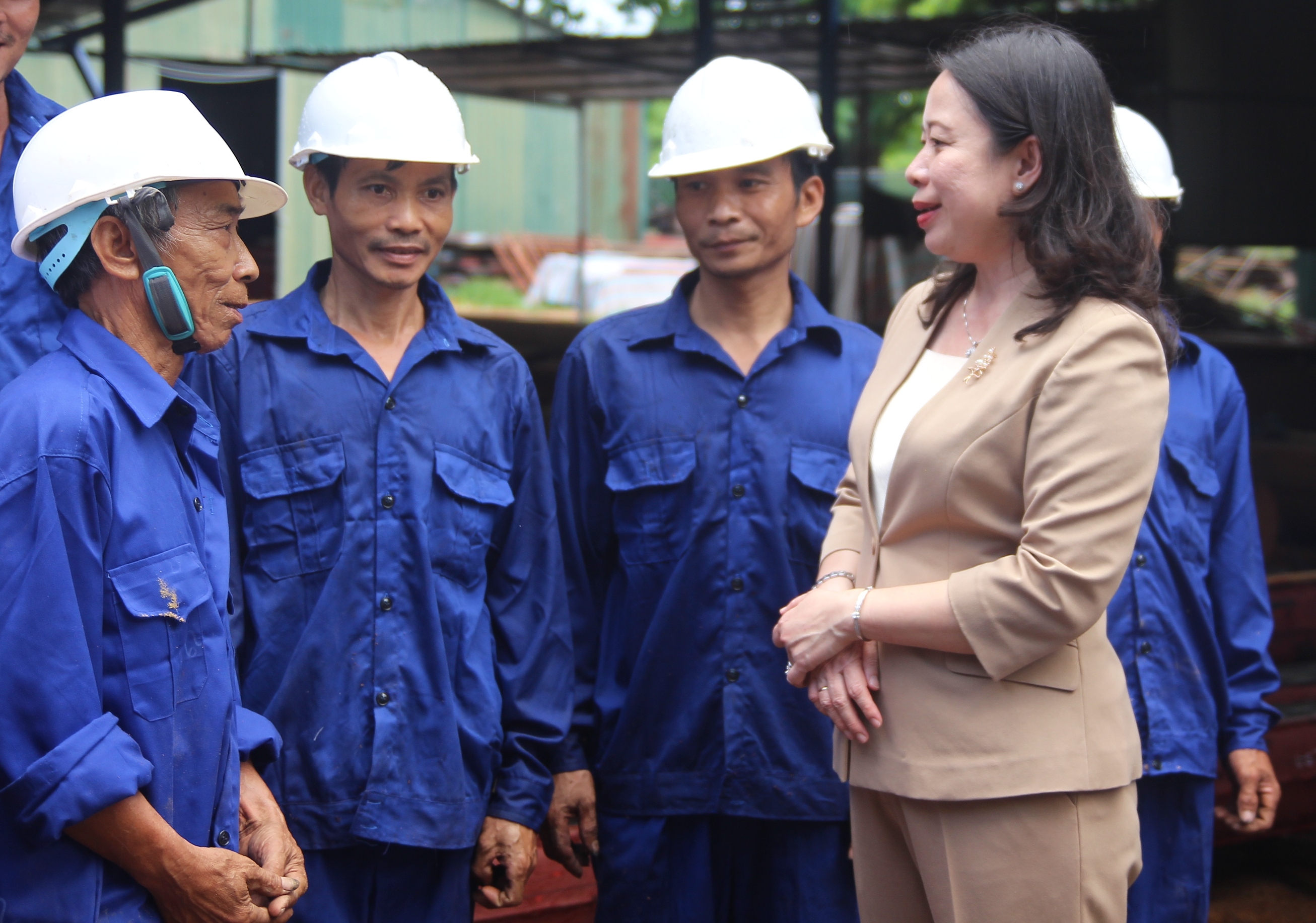 Gắn phát triển văn hóa với phát triển kinh tế - xã hội